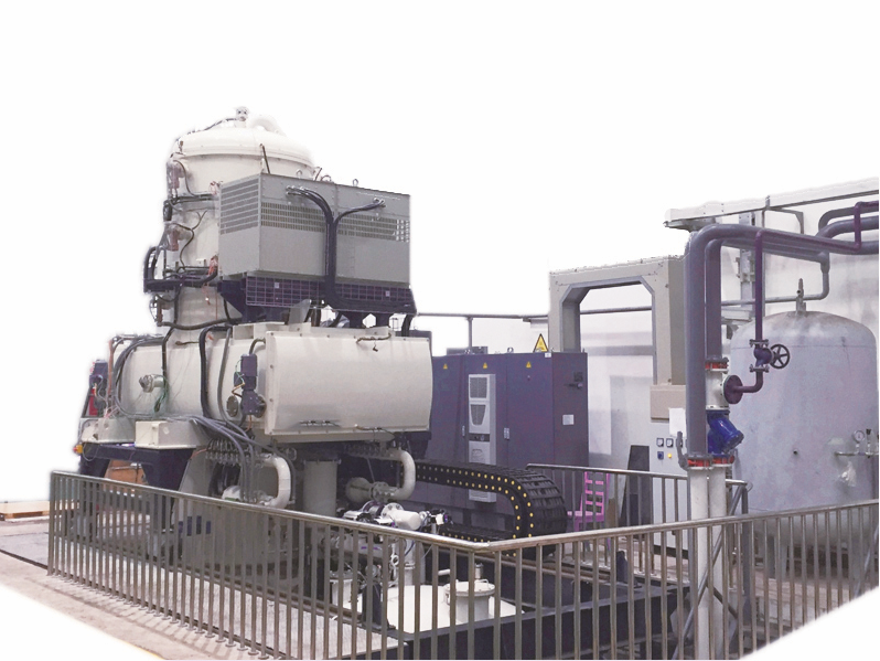 Vacuum vertical water quenching furnace